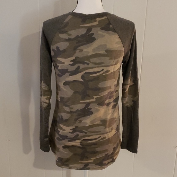 Camo Raglan - Picture 2 of 5